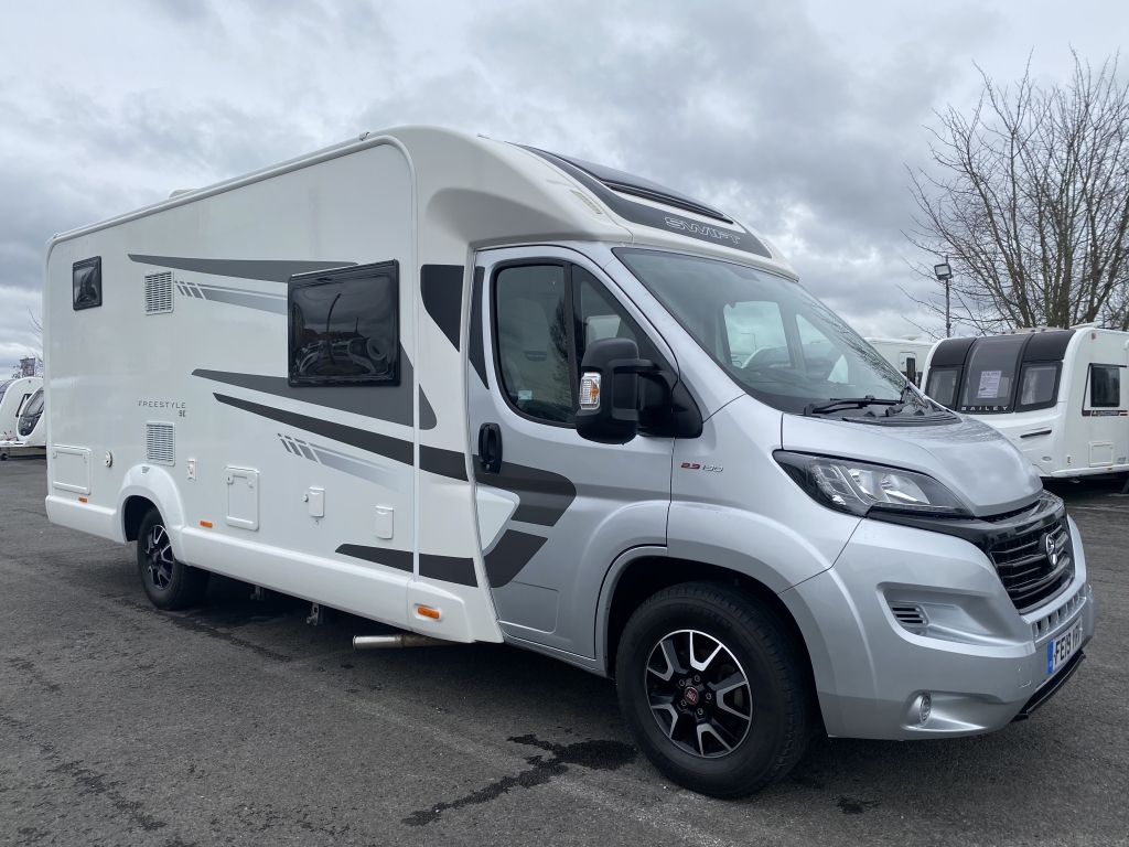 Swift freestyle se MT motorhome